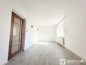 Pronájem rodinného domu, Neratovice, Nerudova, 220 m2