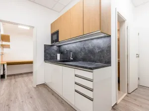 Prodej kanceláře, Brno, Mojmírovo náměstí, 65 m2