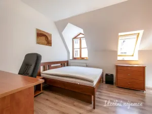 Pronájem bytu 4+kk, Praha - Michle, Magistrů, 128 m2