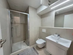 Pronájem bytu 2+kk, Praha - Smíchov, Plzeňská, 32 m2