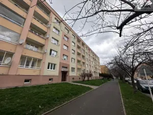 Pronájem bytu 2+1, Most, Vítězslava Nezvala, 53 m2