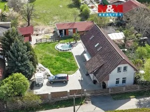 Prodej rodinného domu, Krupá, 186 m2