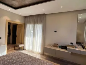 Prodej bytu 4+kk, Vlora, 204 m2