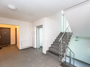 Pronájem bytu 1+kk, Chýně, Premonstrátů, 37 m2