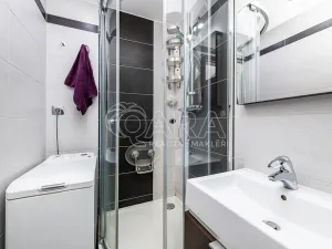 Prodej bytu 2+kk, Praha - Modřany, Daškova, 41 m2