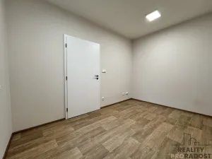 Pronájem bytu 2+kk, Hodonín, Národní třída, 31 m2