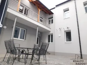 Pronájem bytu 2+kk, Hodonín, Národní třída, 31 m2