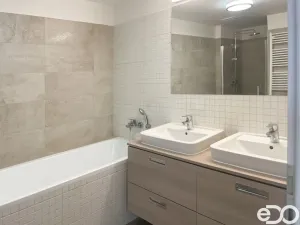 Pronájem rodinného domu, Vestec, U Hrubých, 158 m2