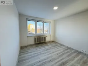 Pronájem bytu 2+1, Ostrava, Srbská, 56 m2