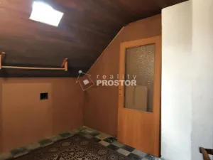 Prodej rodinného domu, Křinec, Dr. Chmelaře, 110 m2