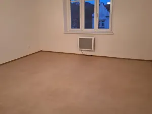 Pronájem bytu 1+kk, Praha - Strašnice, Černokostelecká, 40 m2