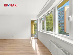 Prodej bytu 2+kk, Praha - Letňany, Tupolevova, 53 m2