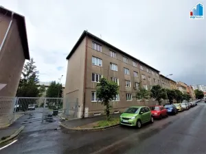 Pronájem bytu 2+1, Plzeň - Jižní Předměstí, Bolzanova, 74 m2