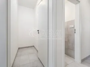 Pronájem bytu 3+kk, Praha - Hlubočepy, Fabiánové, 63 m2