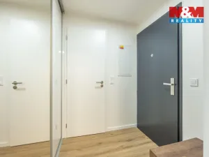 Prodej bytu 1+kk, Kladno - Dubí, Ke křížku, 57 m2