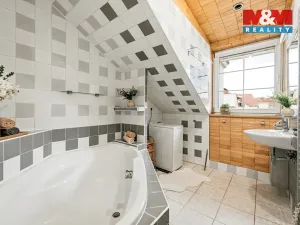 Prodej bytu 4+kk, Praha - Smíchov, Vltavská, 126 m2