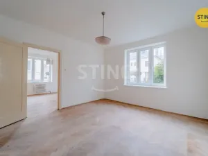 Prodej bytu 2+1, Opava, Hobzíkova, 68 m2