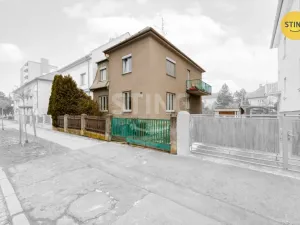 Prodej bytu 2+1, Opava, Hobzíkova, 68 m2