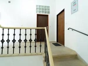 Pronájem bytu 2+1, Praha - Smíchov, Ostrovského, 55 m2