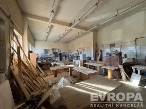 Prodej výrobních prostor, Lánov - Prostřední Lánov, 740 m2