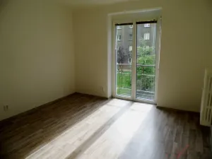 Pronájem bytu 1+1, Ostrava - Zábřeh, Čujkovova, 30 m2