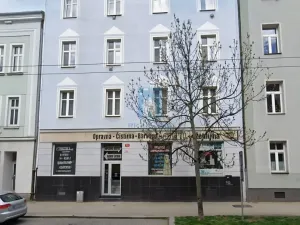 Pronájem obchodního prostoru, Plzeň, Koterovská, 70 m2