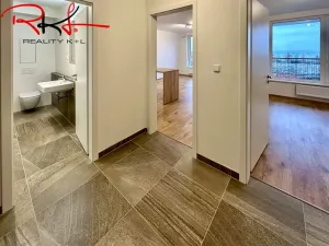 Pronájem bytu 2+kk, Praha, Stočesova, 57 m2