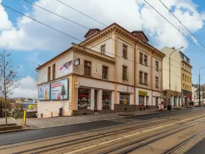 Prodej bytu 2+1, Liberec - Liberec III-Jeřáb, 1. máje, 77 m2