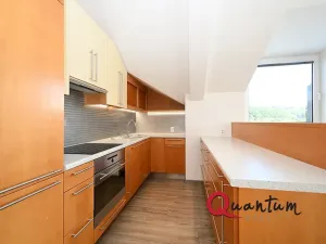 Pronájem bytu 3+kk, Praha - Libeň, Kovanecká, 77 m2