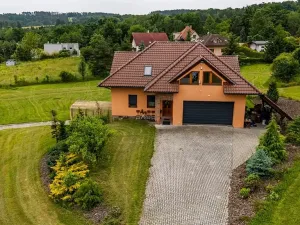 Prodej rodinného domu, Buš, 375 m2