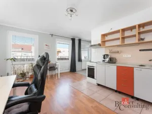 Prodej bytu 2+kk, Poděbrady - Poděbrady III, náměstí 5. května, 44 m2