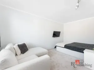 Prodej bytu 2+kk, Poděbrady - Poděbrady III, náměstí 5. května, 44 m2