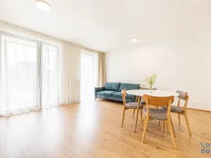 Pronájem bytu 2+kk, Praha - Modřany, Komořanská, 60 m2