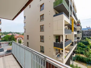 Pronájem bytu 2+kk, Praha - Modřany, Komořanská, 60 m2