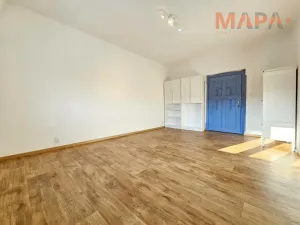 Pronájem bytu 3+1, Chomutov, Škroupova, 95 m2