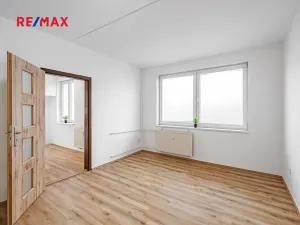 Pronájem bytu 3+1, Jindřichův Hradec, Kosmonautů, 65 m2