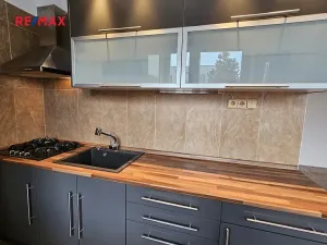 Pronájem bytu 2+kk, Praha - Ruzyně, Stochovská, 50 m2