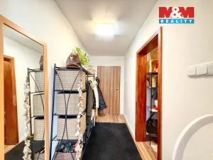 Pronájem bytu 1+1, Praha - Klánovice, Slavětínská, 42 m2