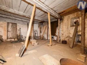 Prodej rodinného domu, Husinec, Jeronýmova, 400 m2