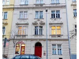 Pronájem bytu 2+kk, Praha - Bubeneč, Jaselská, 48 m2