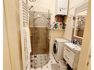 Pronájem bytu 2+kk, Praha - Bubeneč, Jaselská, 48 m2