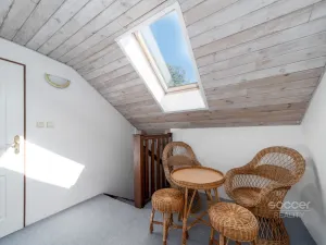 Pronájem rodinného domu, Dobrovice - Úherce, 180 m2