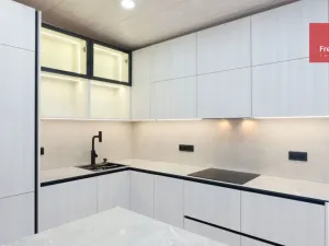 Prodej rodinného domu, Dubí - Pozorka, K. Čapka, 72 m2