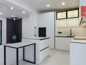 Prodej rodinného domu, Dubí - Pozorka, K. Čapka, 72 m2