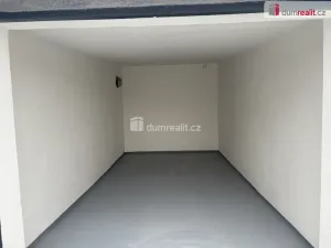 Pronájem garáže, Hodonín, Průmyslová, 18 m2