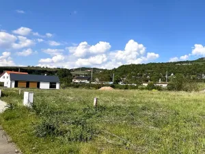 Prodej pozemku, Píšťany, 828 m2