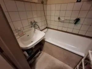 Prodej bytu 3+1, Cheb, Růžová, 73 m2