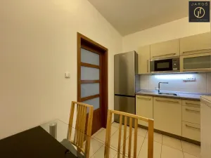 Pronájem bytu 1+1, Praha - Karlín, Sokolovská, 34 m2