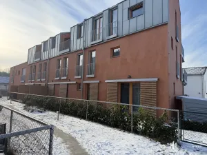 Pronájem bytu 1+kk, Praha - Dolní Měcholupy, Na návsi, 37 m2