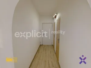 Pronájem bytu 2+1, Zlín - Malenovice, Husova, 48 m2